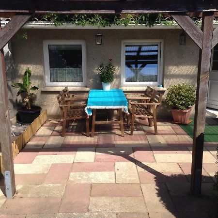 Bungalow Zur Kuehlung คูล็องสบอร์น ภายนอก รูปภาพ