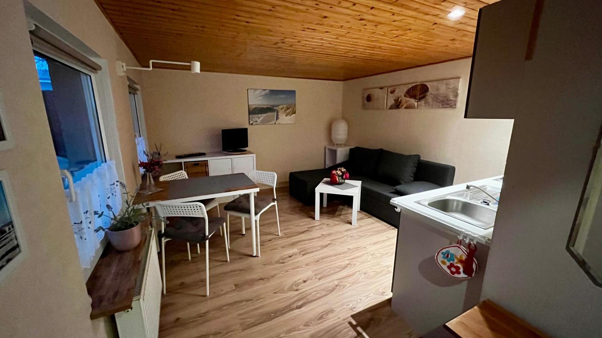 Bungalow Zur Kuehlung คูล็องสบอร์น ภายนอก รูปภาพ